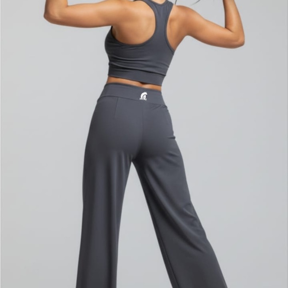 Gray Women's Wide-Leg Pants